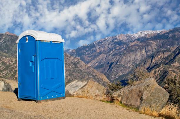 Best Portable restroom trailer rental  in Red Oaks Mill, NY